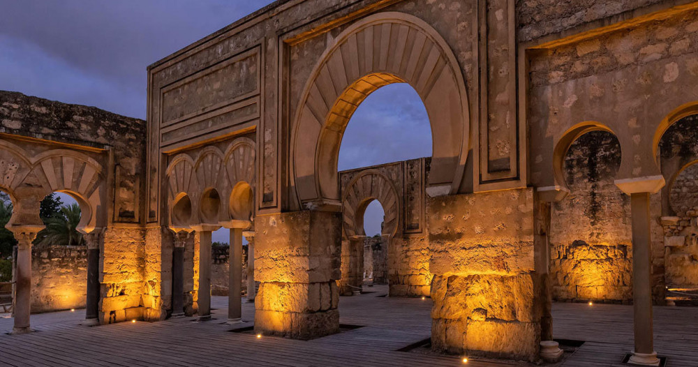 Guided Tour of Medina Azahara at Night