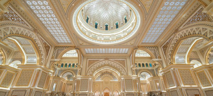Private Abu Dhabi Full Day Tour: Grand Mosque, Qasr al Watan with Lunch