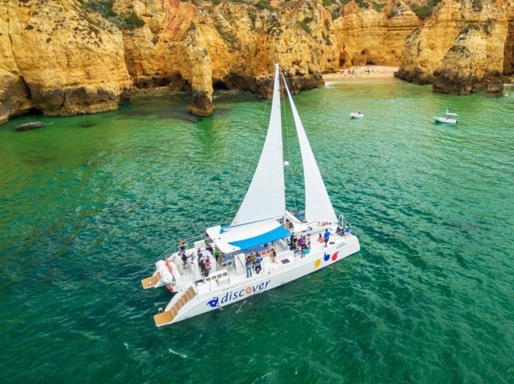 gold coast catamaran cruises