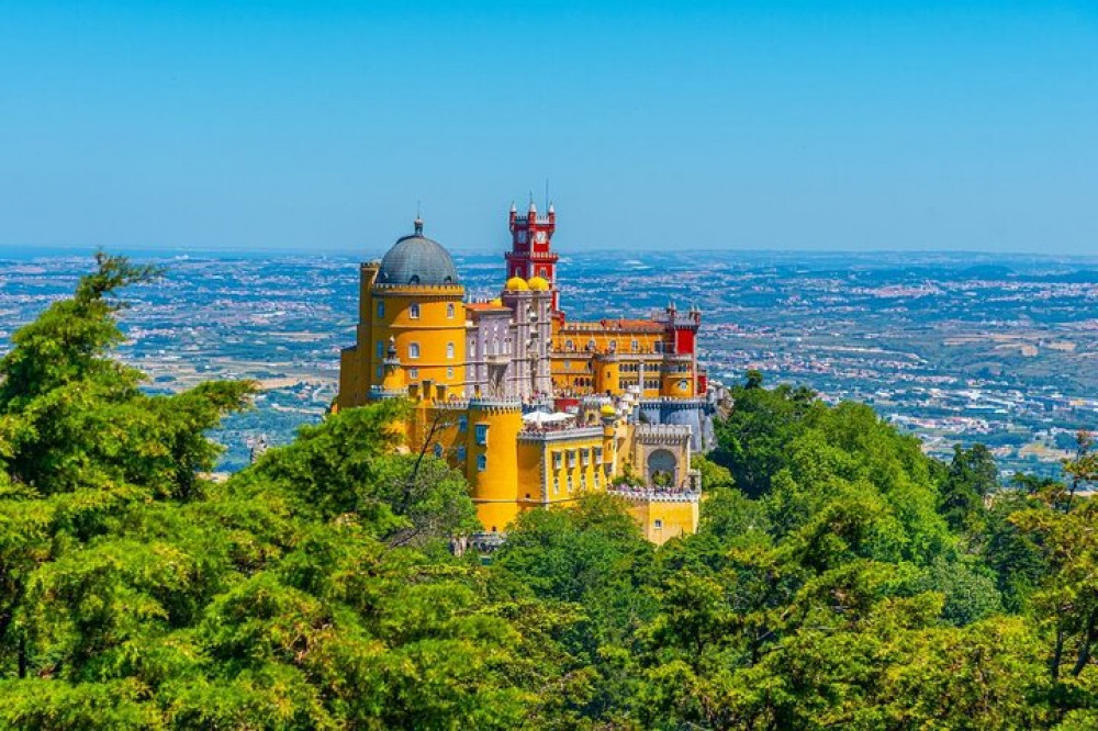 Private Sintra and Wine Full Day Tour From Lisbon