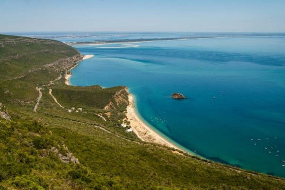 Private Arrábida and Comporta Wine Full Day Tour From Lisbon