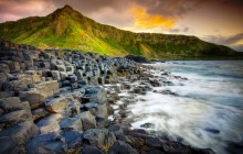 Game of Thrones Tour from Belfast with Giant’s Causeway