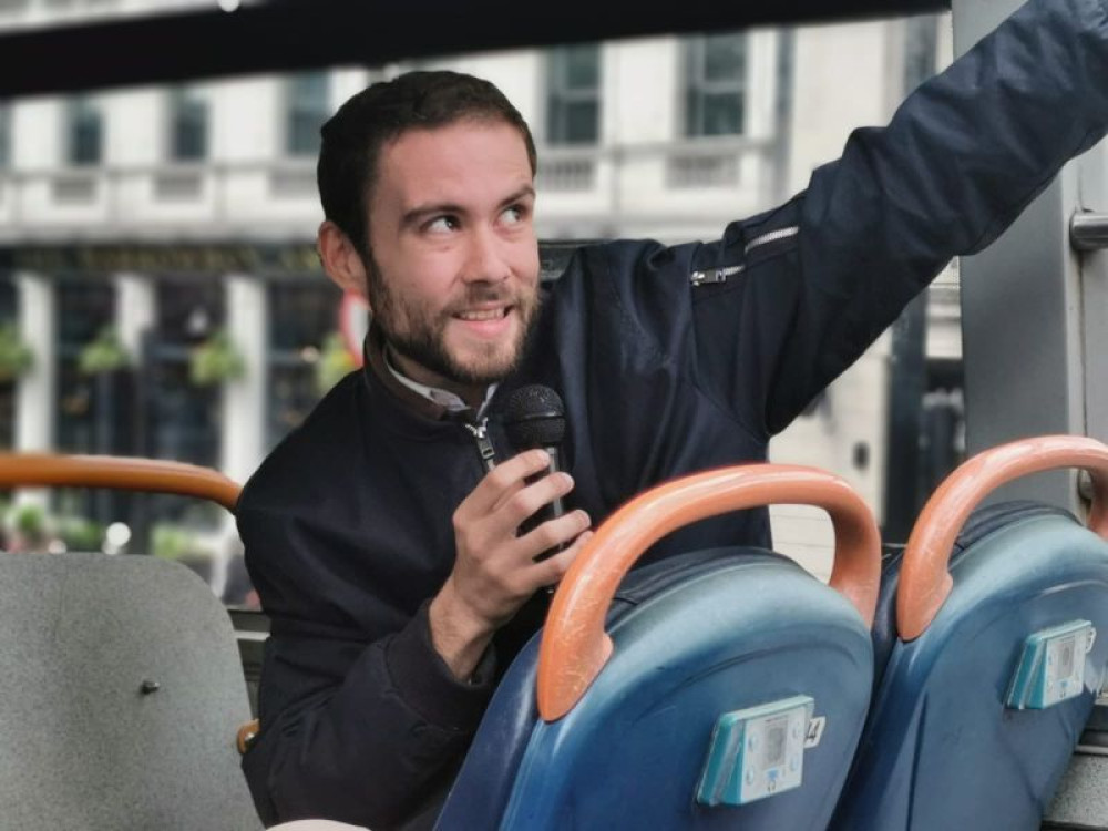 Hop On Hop Off London Bus Tour