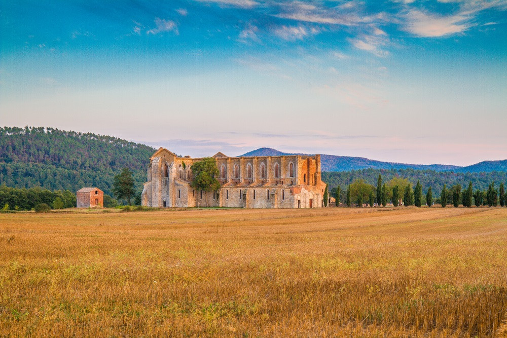 Tuscany´s Hidden Treasures: San Gimgnano, Volterra & San Galgano