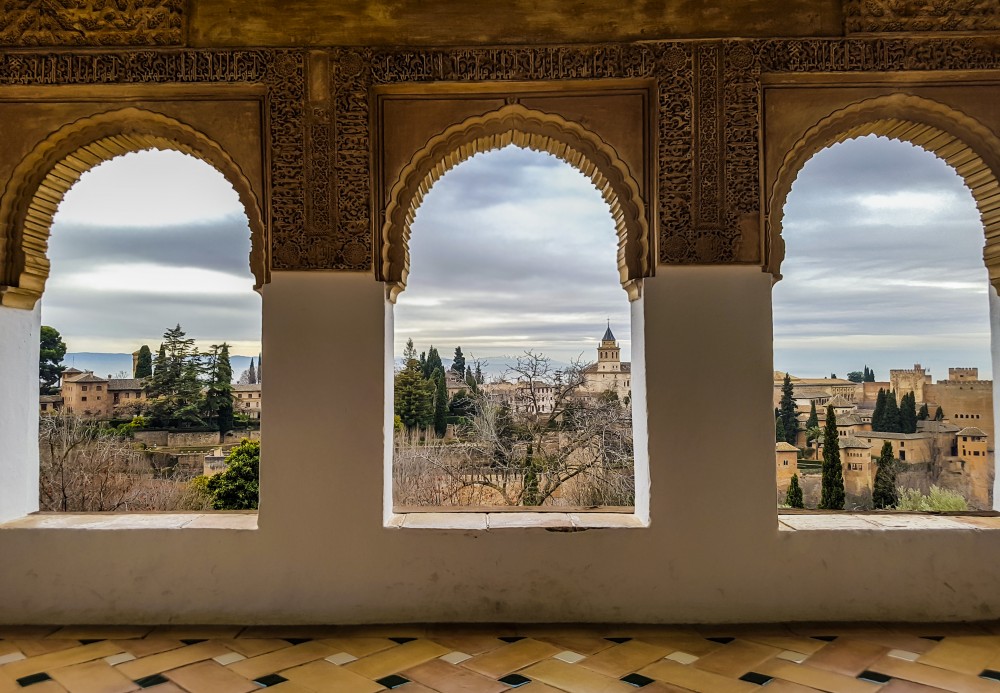 Alhambra, Albaicin and the Nasrid Palace Tour