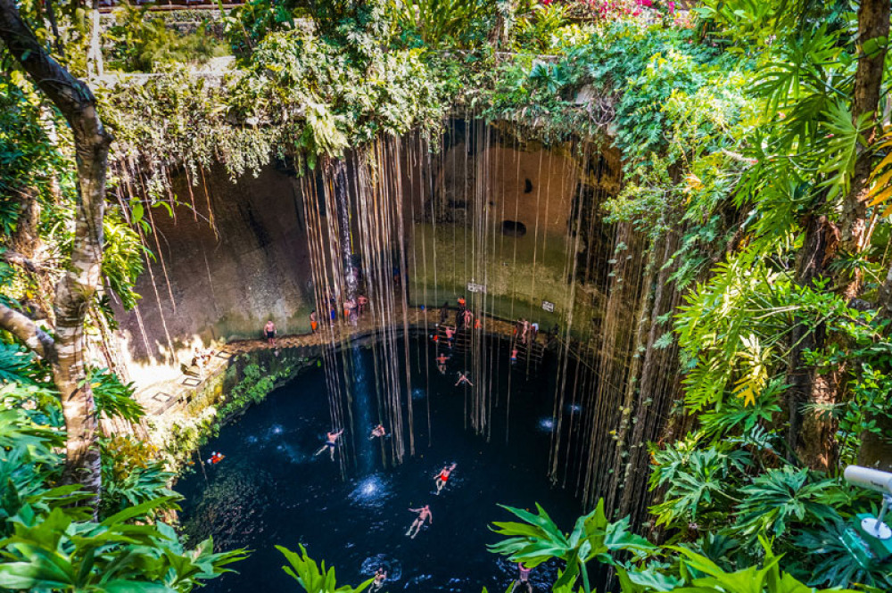 Chichen Itza, Cenote Hubiku & Valladolid Tour