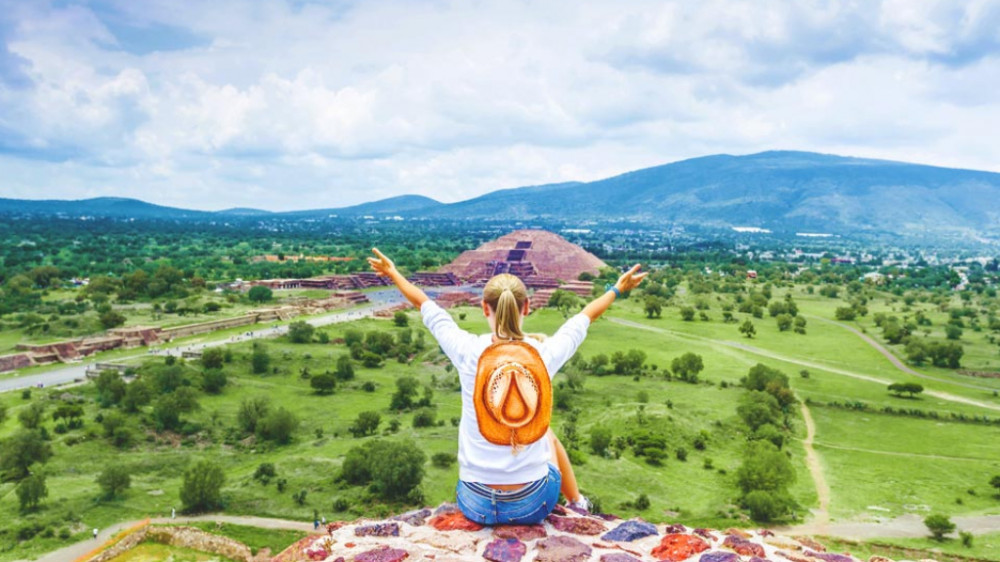 Teotihuacan, Shrine of Guadalupe & Tlatelolco Tour