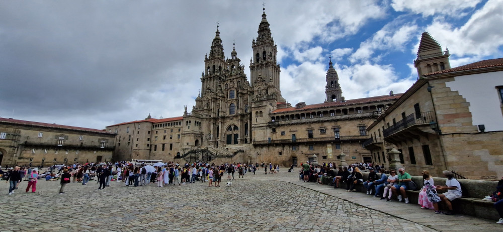 Tour from Porto to Santiago Compostela with Lunch & Albarinho Wine Tasting