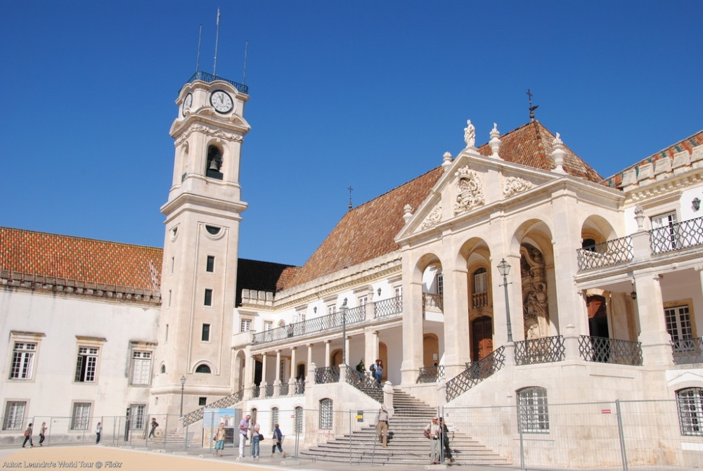 Private Transfer from Porto to Lisbon with Stops in Coimbra & Fatima