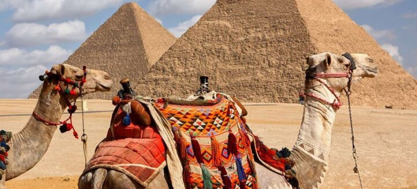Journey to Pyramids & Cairo Museum from Sharm El-Sheikh by Bus