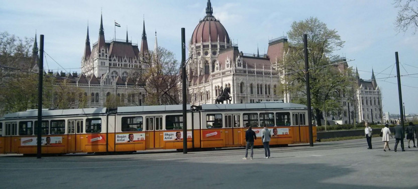 Expert-led Contemporary Budapest Politics Tour