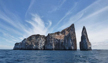 A picture of 8-Day Galapagos Island Hopping Backpack Style: Los Tuneles and Kicker Rock