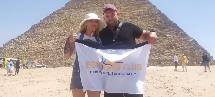 Timeless Wonders: Private Tour to the Grand Egyptian Museum, Giza Pyramids