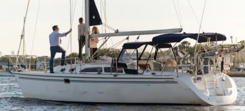 Day Time Sail On Xocolata (32ft Sailboat)