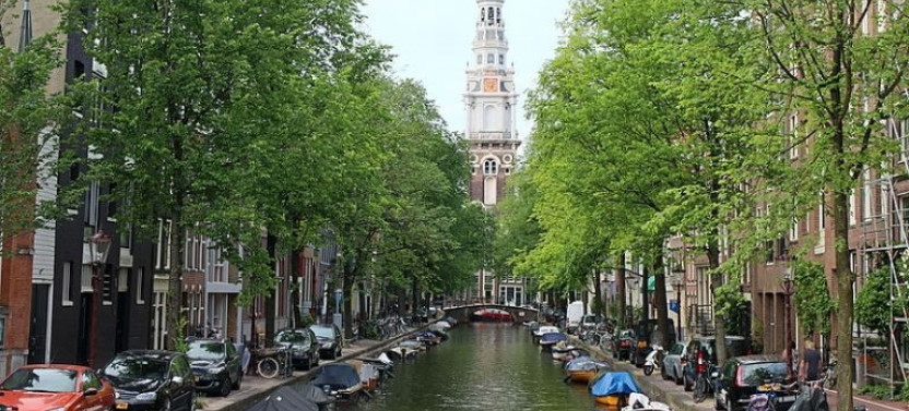 Private Amsterdams City Highlights & Hidden Gems Walking Tour