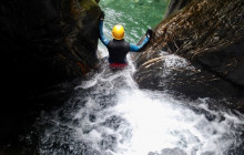 Canyoning New Zealand4