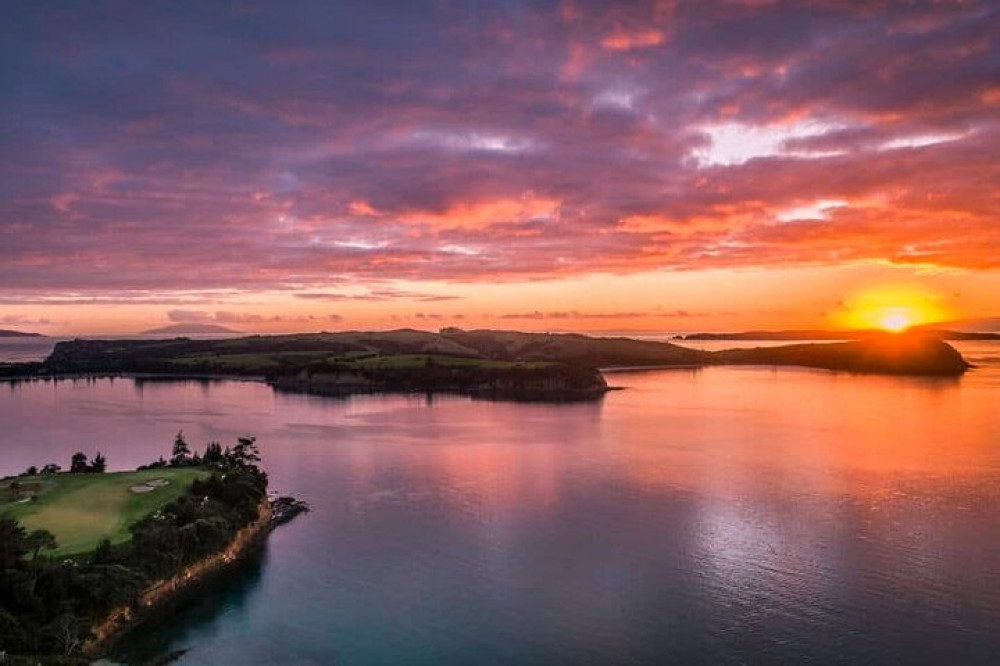 Sunset Paddle-Boarding Tour in Auckland