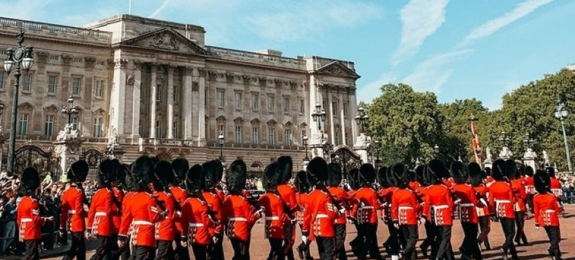 Private - The Great Changing of the Guard Experience
