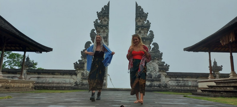Instagram Highlights and Snorkeling Tour To East Bali