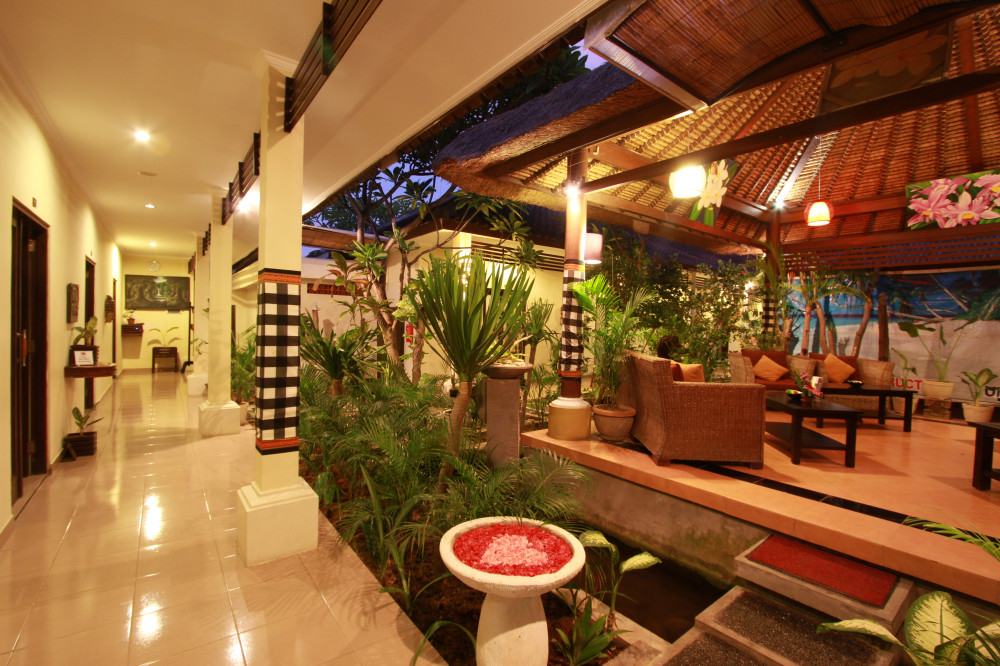 Traditional Bali Massage For 60 Minutes In Kuta Area