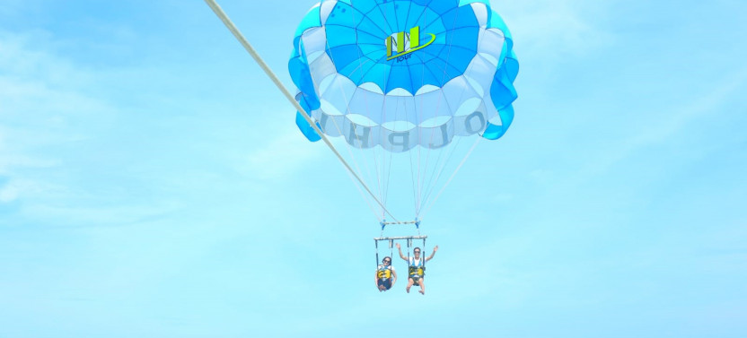 Full Day Uluwatu Beach Tour And Water Activities