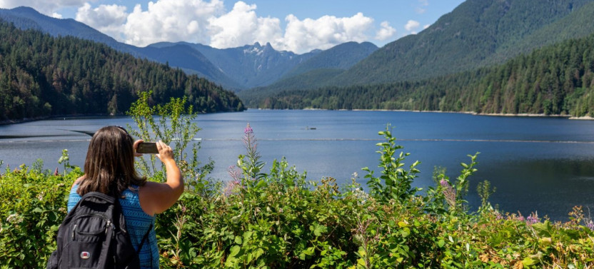 Guided North Vancouver History & Grouse Mountain Gondola Tour