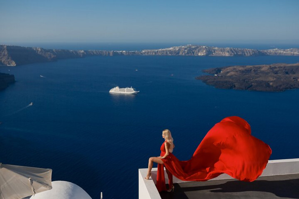 Private Flying Dress Photography Experience in Santorini