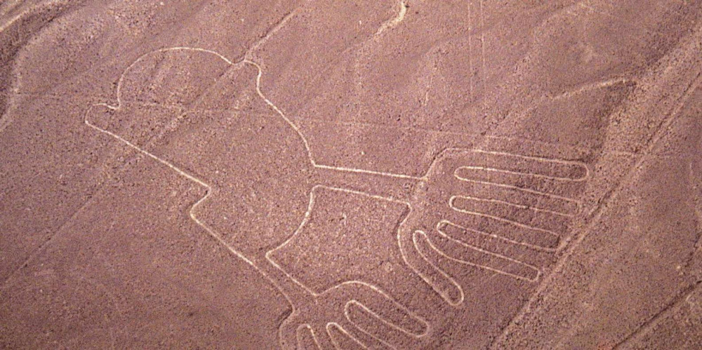 Nazca Lines Flight Tour from Lima with Overnight Bus Transfer