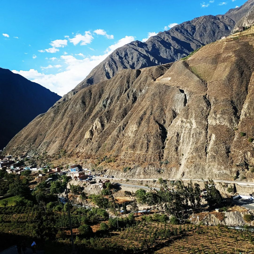 Izi Peru