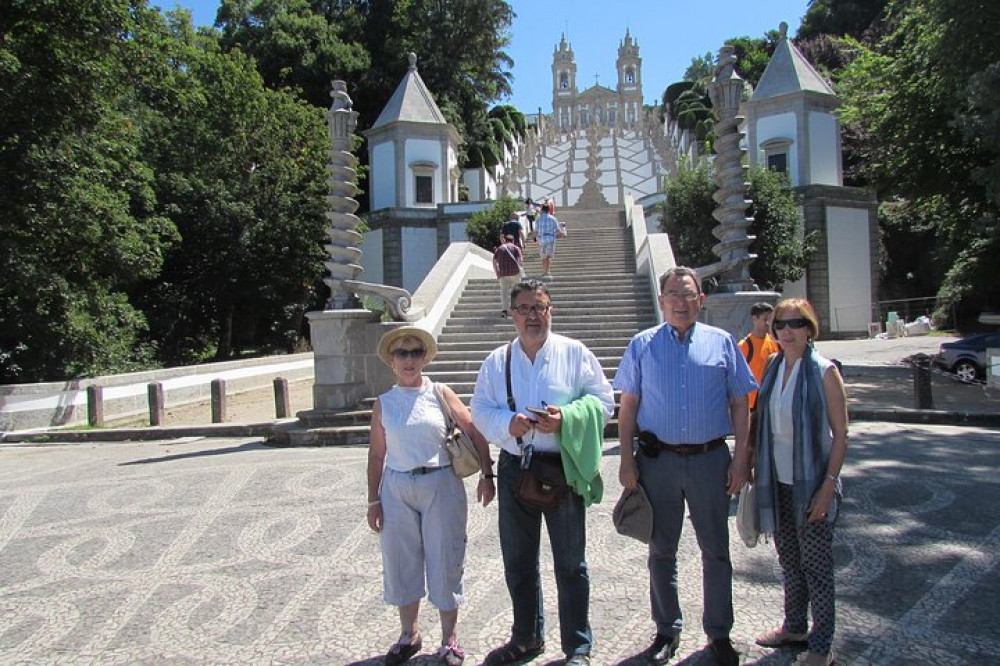 Braga And Guimarães Tour With Lunch From Porto