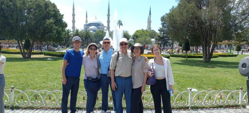 Private Tour: Istanbul Old City and Pottery Workshop