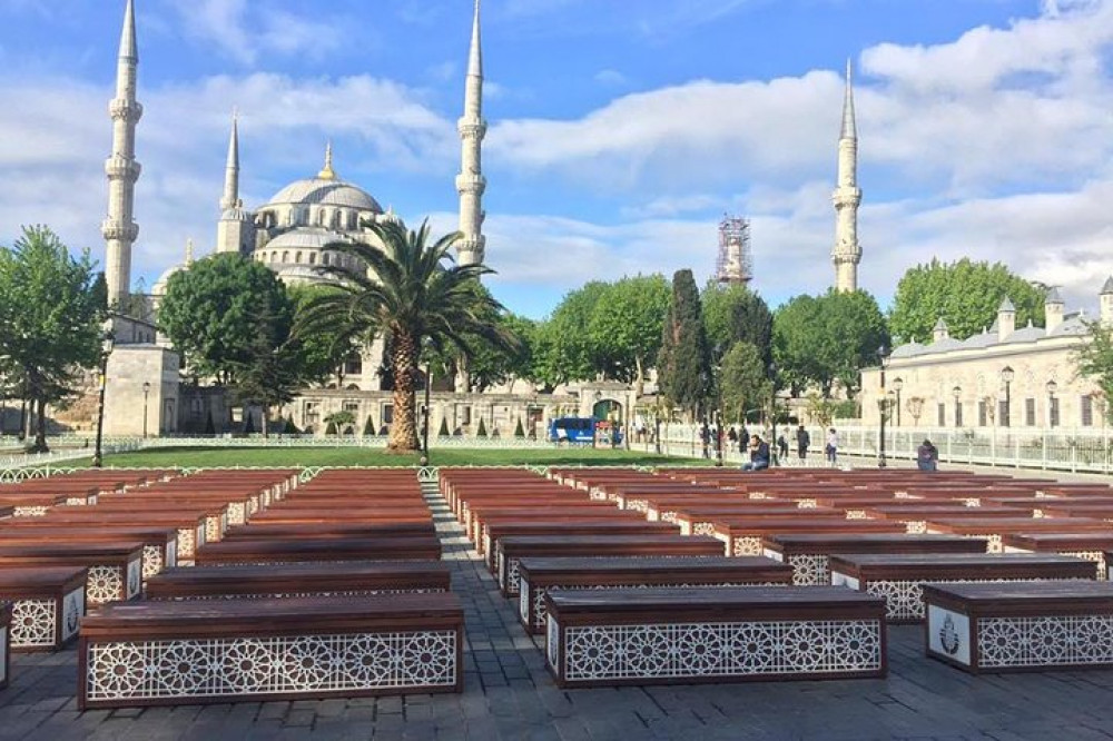 Private Tour: Istanbul Old City and Pottery Workshop