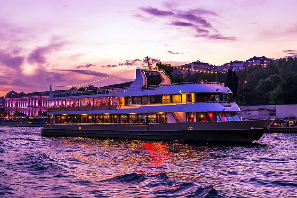 Istanbul Dinner Cruise on the Bosphorus