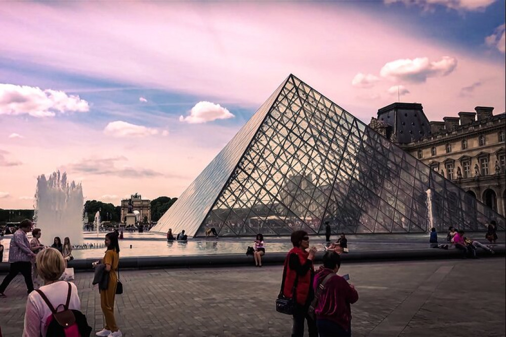 The Ultimate Louvre Experience (Options: Breakfast And Boat Cruise)