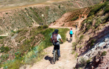 Valencia Travel Cusco3