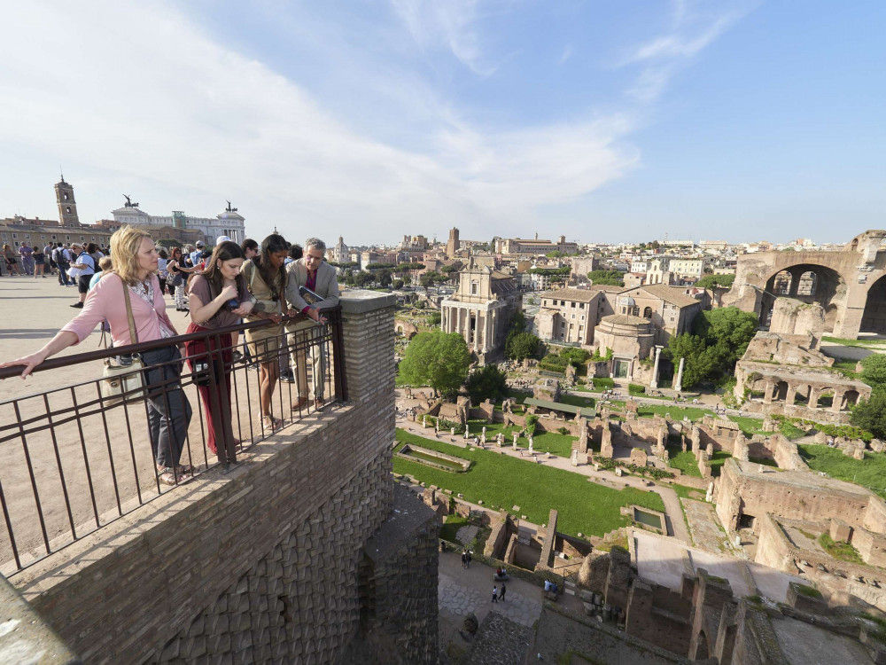 Expert-led Rome In A Day Tour With The Colosseum