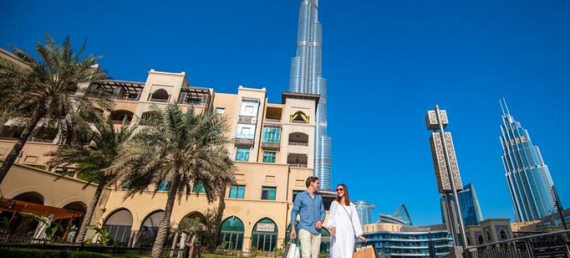 Private Walking Tour - Burj Khalifa Instagram Tour With Travel Videographer