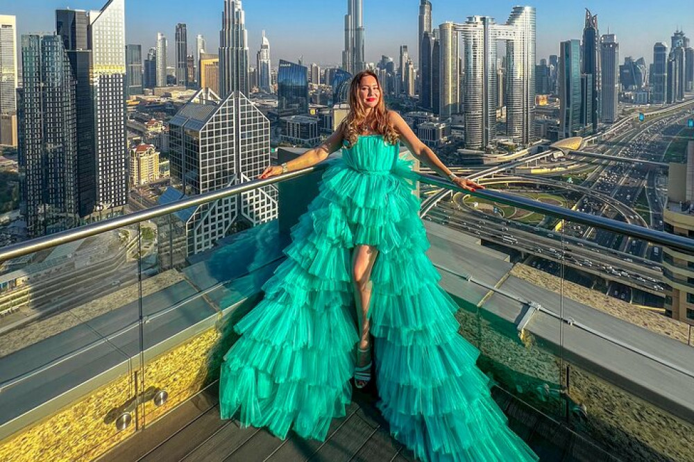 Private Dubai View Flying Dress Videography Shoot