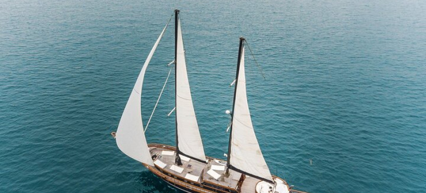 Athens Day Cruise - 3 Islands With Lunch, Drinks, and Transfer Included