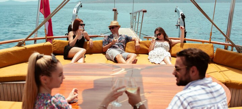 Athens Day Cruise - 3 Islands With Lunch, Drinks, and Transfer Included