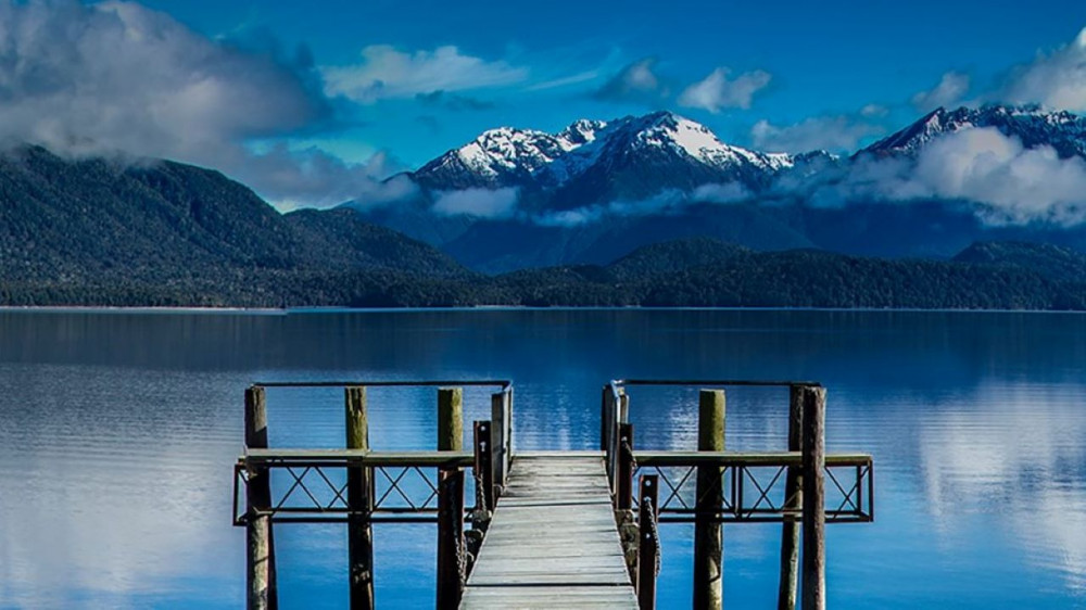 Te Anau Highlights & Lord of The Rings Tour from Te Anau (Small Group)