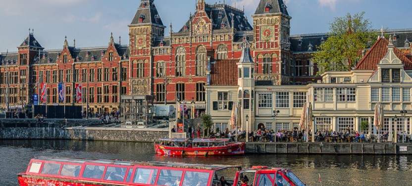 City Sightseeing Amsterdam Hop on Hop off By Bus & Boat - 24 / 48 hrs
