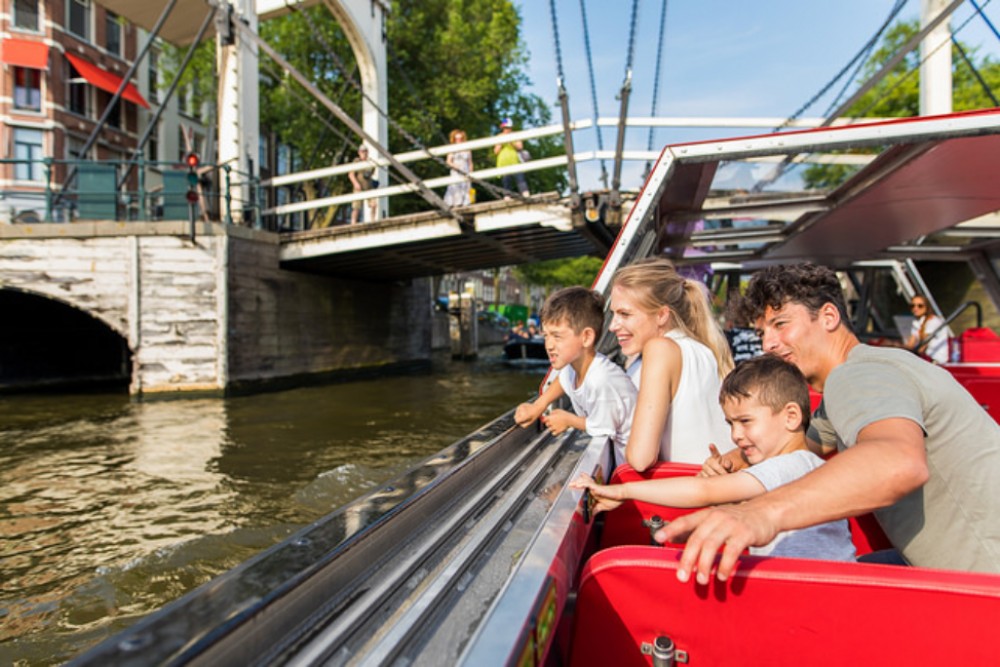 Amsterdam Pub Crawl + Red Light Secrets Museum - Amsterdam ...