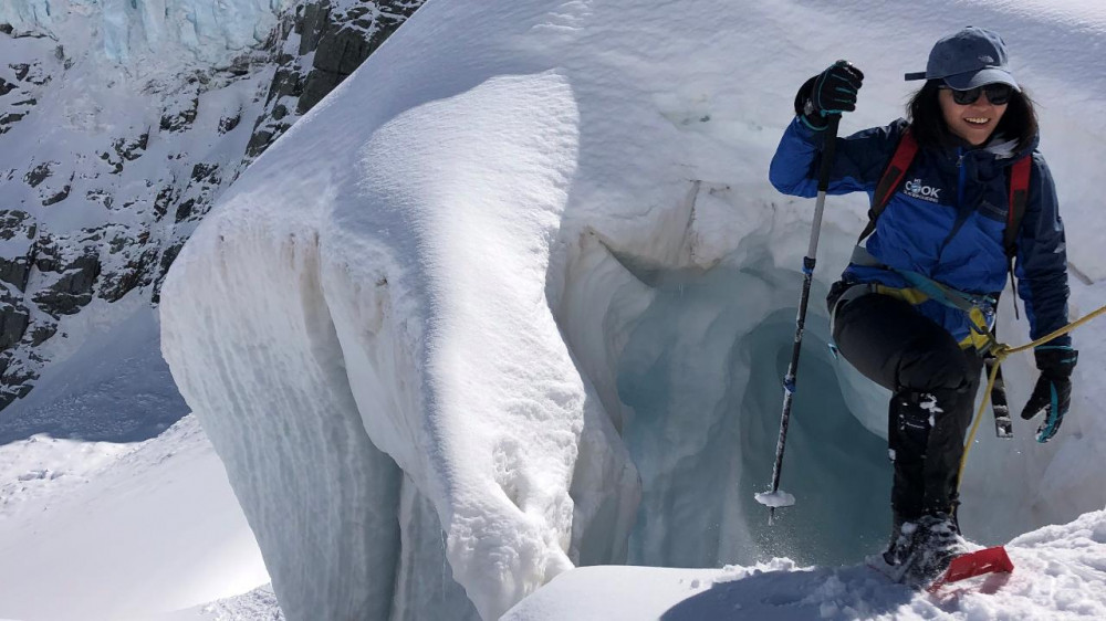 Mt Cook Tour & Heli Hike Combo from Queenstown