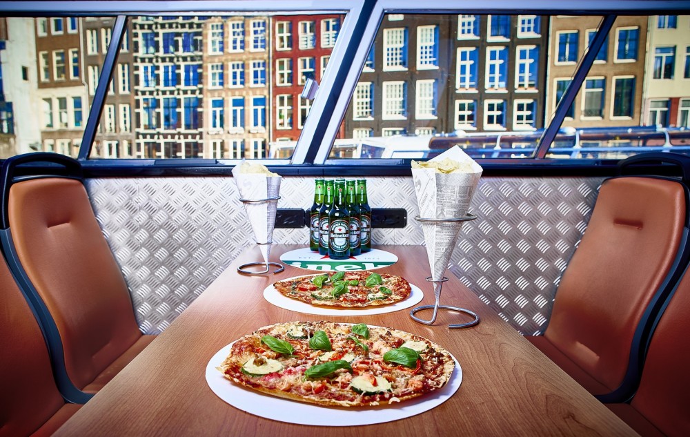 pizza boat tour amsterdam