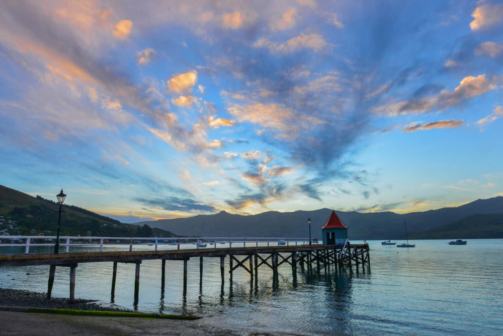 Akaroa Day Trip from Christchurch with Lunch (Small Group)