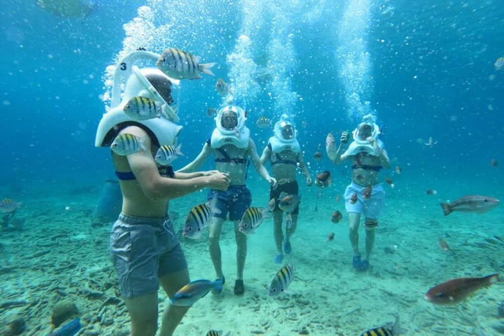 Underwater Walking Tour In Curacao