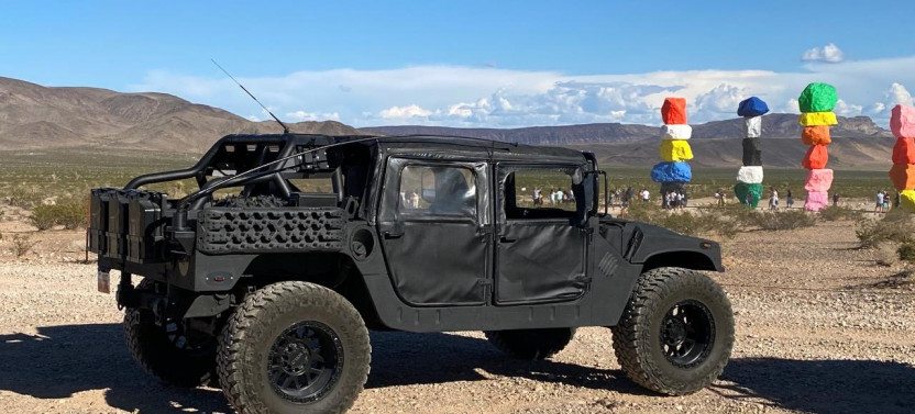 Seven Magic Mountains & Pioneer Saloon: Hummer Escape From Las Vegas