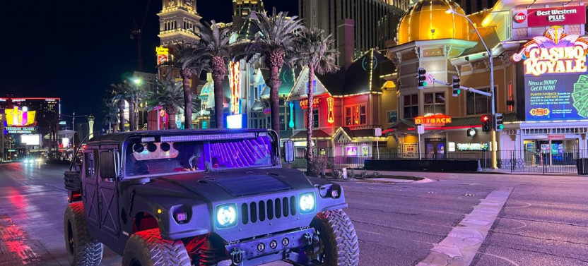 Las Vegas Strip Tour: Doorless Military Hummer Adventure