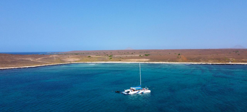 Lounge Catamaran Sodade Half-day
